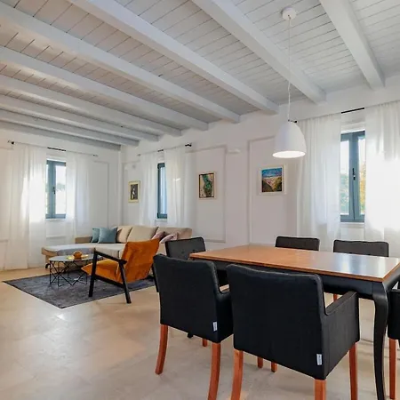 Seafront Adriatica With Pool