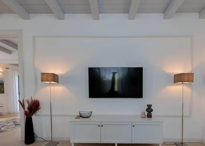 Seafront Adriatica With Pool *