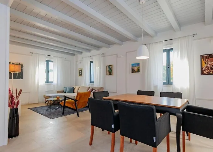 Seafront Adriatica With Pool