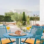 Seafront Adriatica With Pool Villa *